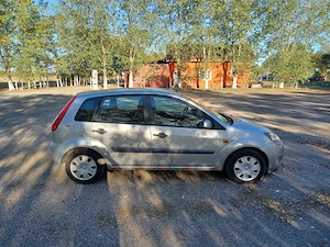 Vand Ford Fiesta euro 4 - imagine 4