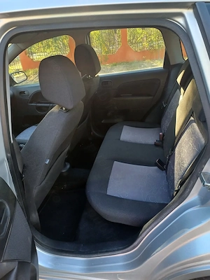 Vand Ford Fiesta euro 4 - imagine 9