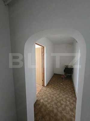 Apartament de vanzare, 43.63 mp, zona Micro 12 - imagine 5