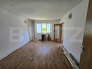 Apartament de vanzare, 43.63 mp, zona Micro 12 - imagine 3