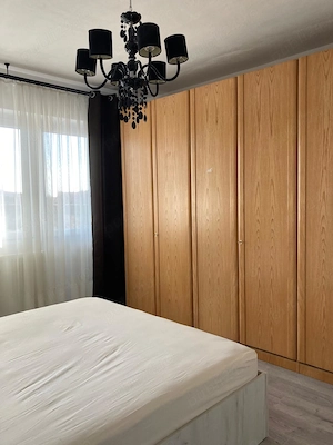 Închiriez apartament 2cam zona Podgoria 