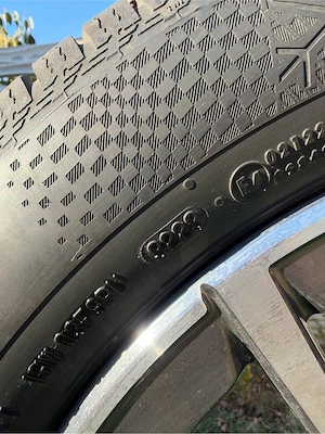 Set Jante Aliaj 17" Originale BMW Style 574 + Anvelope Iarnă Continental 205/60 R17 - imagine 3