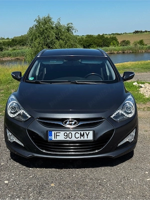 Hyundai i40 1.6 benzina  - imagine 8