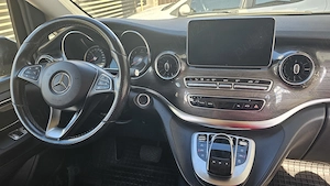 Mercedes-Benz V 300 d AVANTGARDE - 2019 - 8 locuri, TVA deductibil - imagine 7