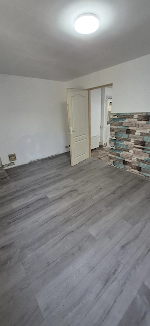 Inchiriez spatiu comercial in Dumbravita,langa Eso - imagine 3
