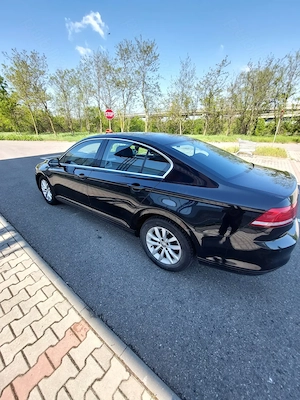 Volkswagen Passat B8 2.0 TDI 150 CP   2017 - imagine 6