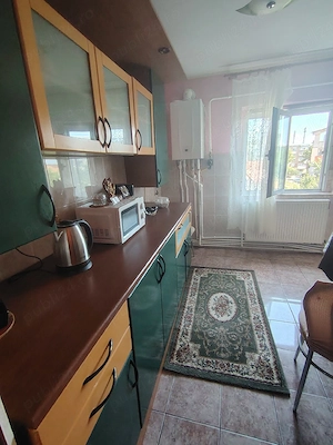 Închiriez apartament 2 camere - imagine 5