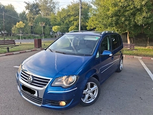 Volkswagen Touran 2.0 Tdi- 140 Cp- An fabr. 2009 - imagine 4