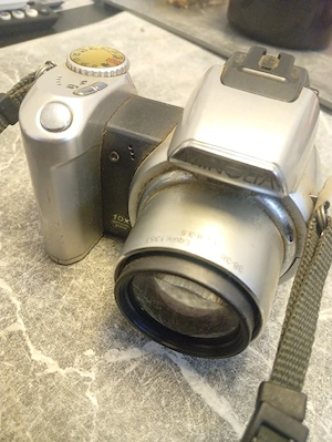 Aparat foto Minolta Dimage Z1
