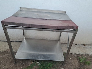 Masa de lucru inox pentru bucatarie restaurant si nu numai
