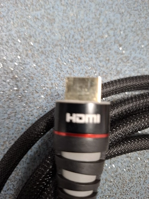 Cablu HDMI de 3 metri