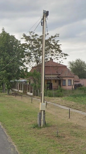 Vand casa solida ,la 25 de km de Arad, in Magyardombegyhaz, Ungaria