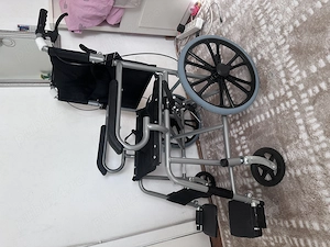 Scaun transport bolnavi+scaun WC de cameră pliabil