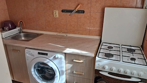 Proprietar închiriez garsoniera - imagine 4