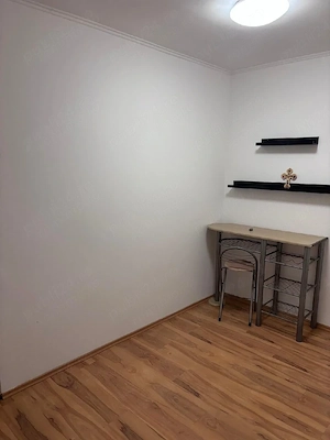 garsoniera decomandata uverturii bloc 4 etaje langa profi lidl