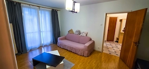 De vanzare apartament cu 2 camere semidecomandat in Titan