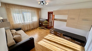 DE VÂNZARE | Apartament 2 camere – Strada Alecu Russo, Bacău