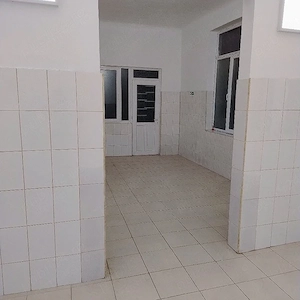 Închiriez spatiu comercial zona berzei 2300lei - imagine 4