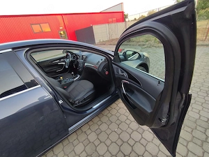 Vând Opel insignia 2.0 Diesel - imagine 4