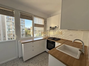 3 Camere de inchiriat | P-ta Romana | Metrou | Renovat | Mobilat  - imagine 2