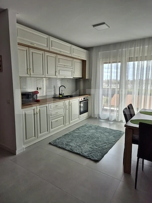 Apartament 2 camere, 55 mp, zona Central - imagine 2