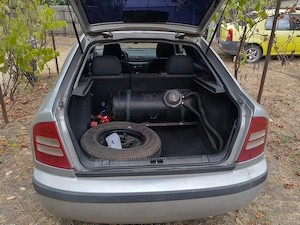 Vând Skoda Octavia  - imagine 4