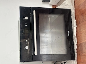 Cuptor electric incorporabil Arctic AROIM24500BC