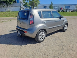 Vand Kia Soul 1.6 benzina - imagine 4