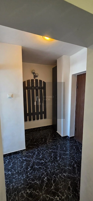 Apartament 3 camere | 70mp | An constructie 1985| Etaj 7 | Mobilat - imagine 3