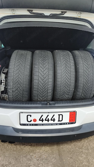 Tiguan 2.0 Diesel 4x4 - imagine 6