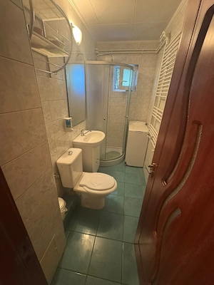 Inchiriez apartament 2 camere confort 2 termen lung zona campus Tomis Nord 400 euro - imagine 7