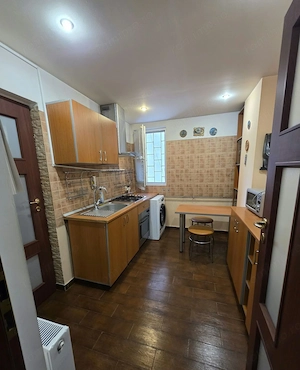 Vanzare Apartament 2 camere, etaj 6/10, balcon open-space cu bar, – Favorit - imagine 5