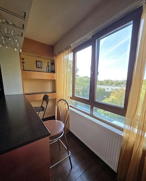 Vanzare Apartament 2 camere, etaj 6/10, balcon open-space cu bar, – Favorit - imagine 7