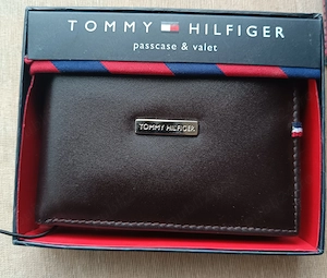 Portofel bărbați Tommy Hilfiger nou