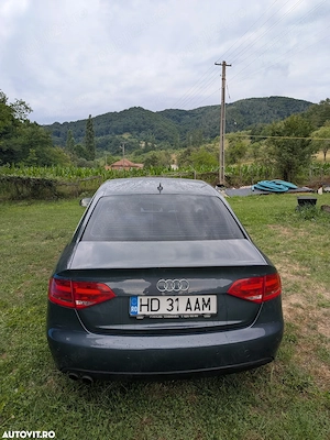 Audi A4 Limuzina 2.0 TDI B8 - imagine 5