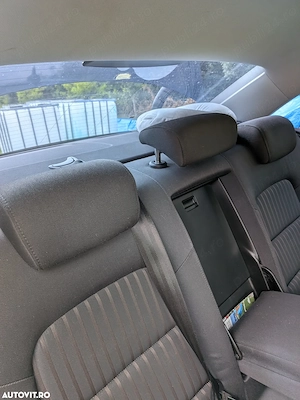Audi A4 Limuzina 2.0 TDI B8 - imagine 8