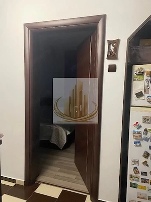 Vand apartament 2 camere mobilat+boxa - imagine 9