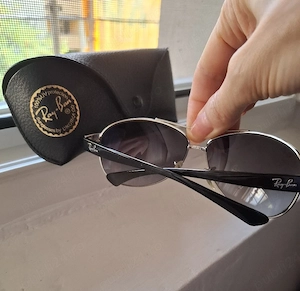Ochelari de soare, Rayban