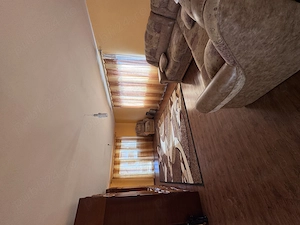 Casă de vânzare în Câlnic, Gorj - 18 km de Târgu Jiu - imagine 5
