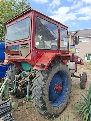 Tractor Universal U650 - imagine 5