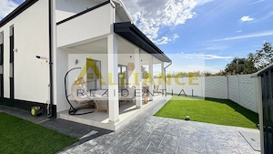 Casa individuala,mobilata/utilata modern,totul nou. - imagine 17