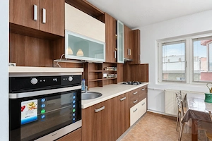 Mall Vitan - Apartament 3 Camere cu Parcare - imagine 2