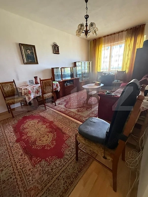 Garsoniera zona Noua, etaj intermediar, centrala proprie, boxa