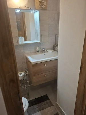 Inchiriez Apartament Universitate 3 camere etaj 2. - imagine 10