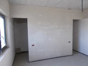 Casa individuala, P+Pod mansardabil, Pischia, 96 mp util nivel,  723mp teren - imagine 12