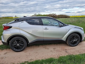 Toyota C-HR Toyota C-HR Classy 2.0 Hybrid GARANTIE - imagine 4