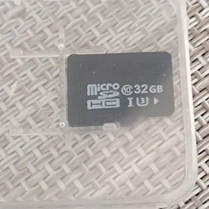 microSD 32 gb nou.