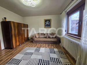 Casa individuala de vanzare 120mp 4 camere si curte 1310mp Gusterita
