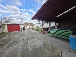 Casa individuala de vanzare 120mp 4 camere si curte 1310mp Gusterita - imagine 7