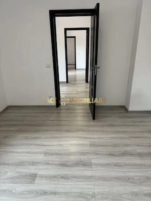 4 Camere de inchiriat | Spatiu Birou | Lacul Tei | Centrala | Parcare | - imagine 3